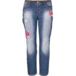 Black Daisy Jamie Embroidered Skinny Jeans